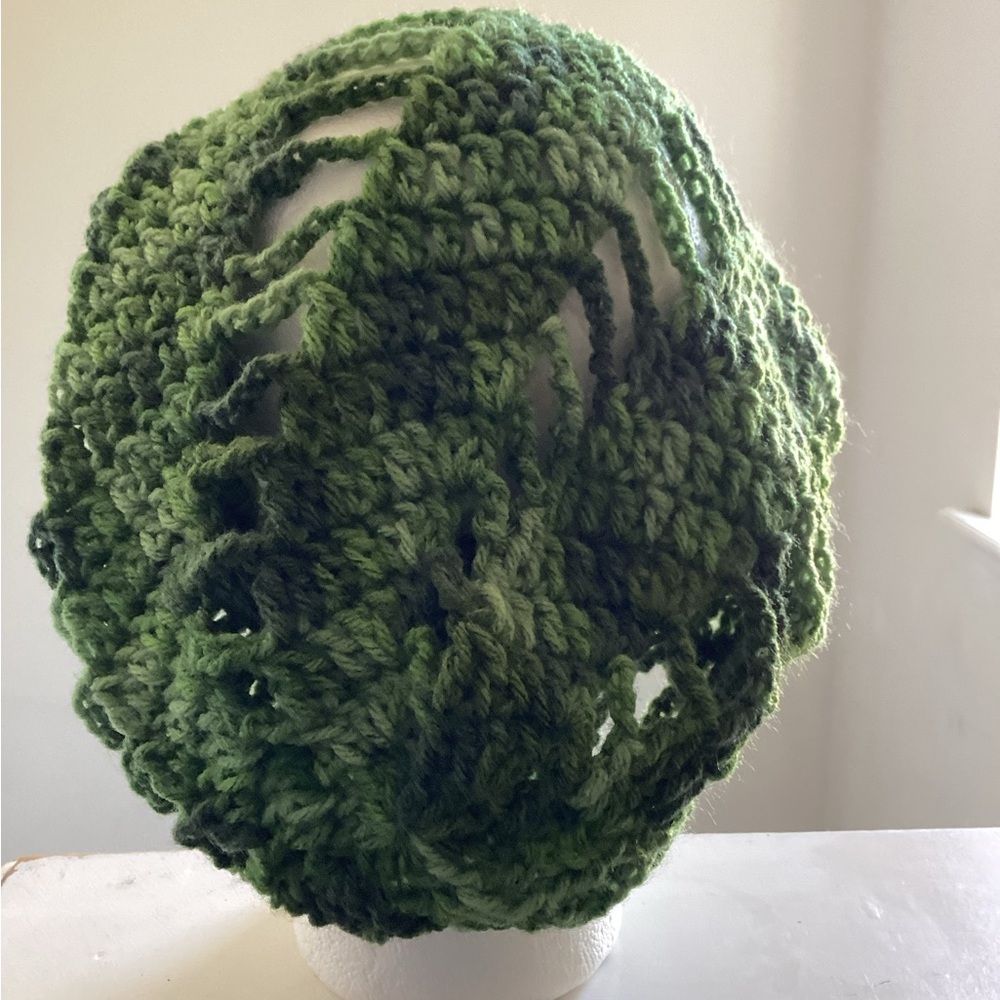 Spiral Loc Hat